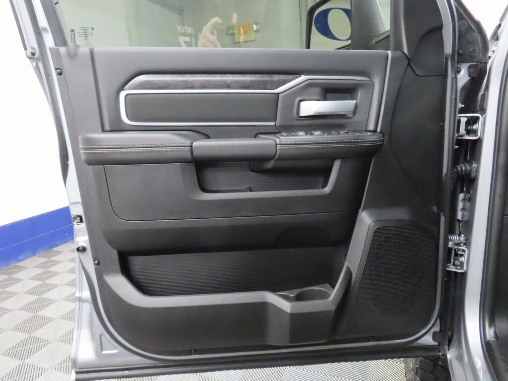 2024 Ram 2500 4x4 Crew Cab Big Horn Fond du Lac WI