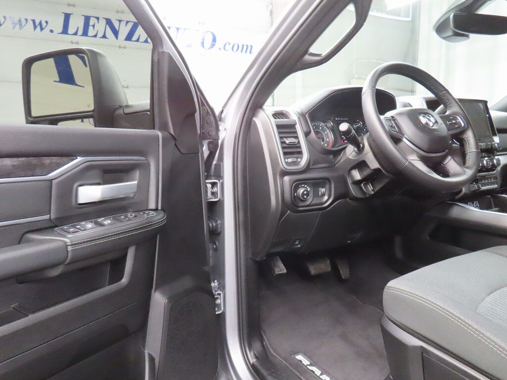 2024 Ram 2500 4x4 Crew Cab Big Horn Fond du Lac WI