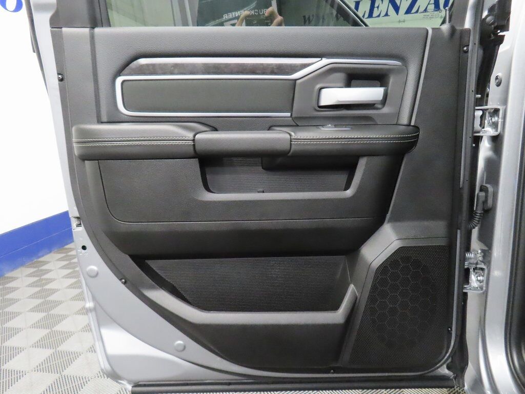 2024 Ram 2500 4x4 Crew Cab Big Horn Fond du Lac WI