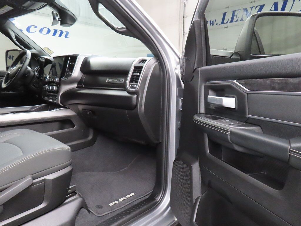 2024 Ram 2500 4x4 Crew Cab Big Horn Fond du Lac WI