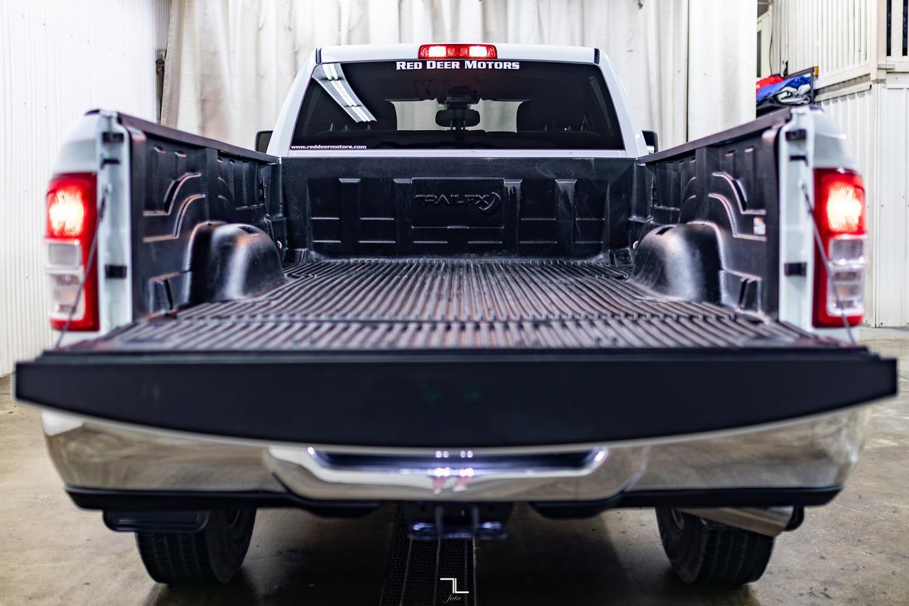 2024 Ram 2500 4x4 Crew Cab Big Horn Longbox Diesel BCam Red Deer AB