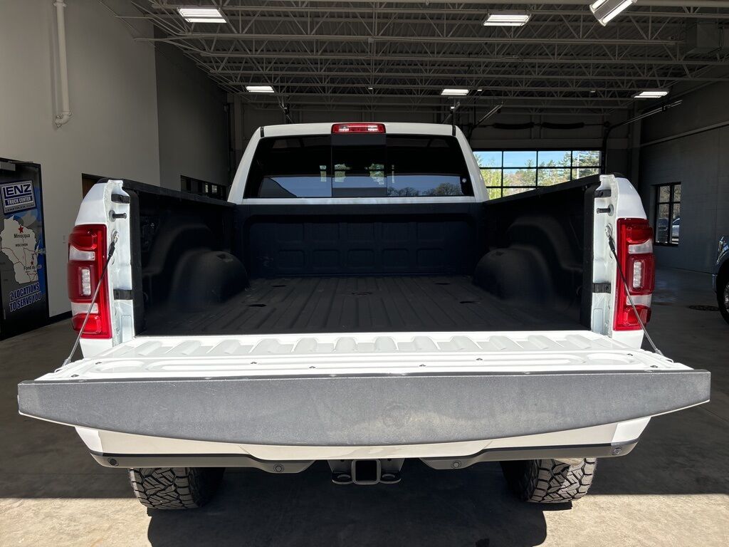 2024 Ram 2500 4x4 Crew Cab Laramie Fond du Lac WI