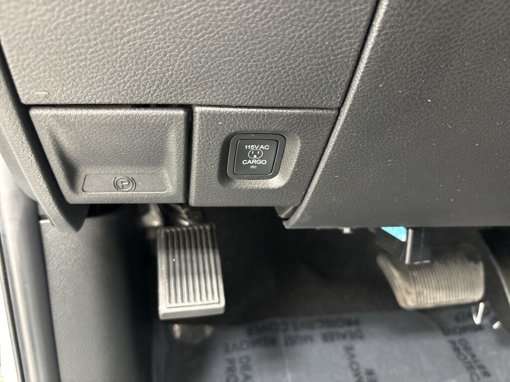2024 Ram 2500 4x4 Crew Cab Laramie Fond du Lac WI