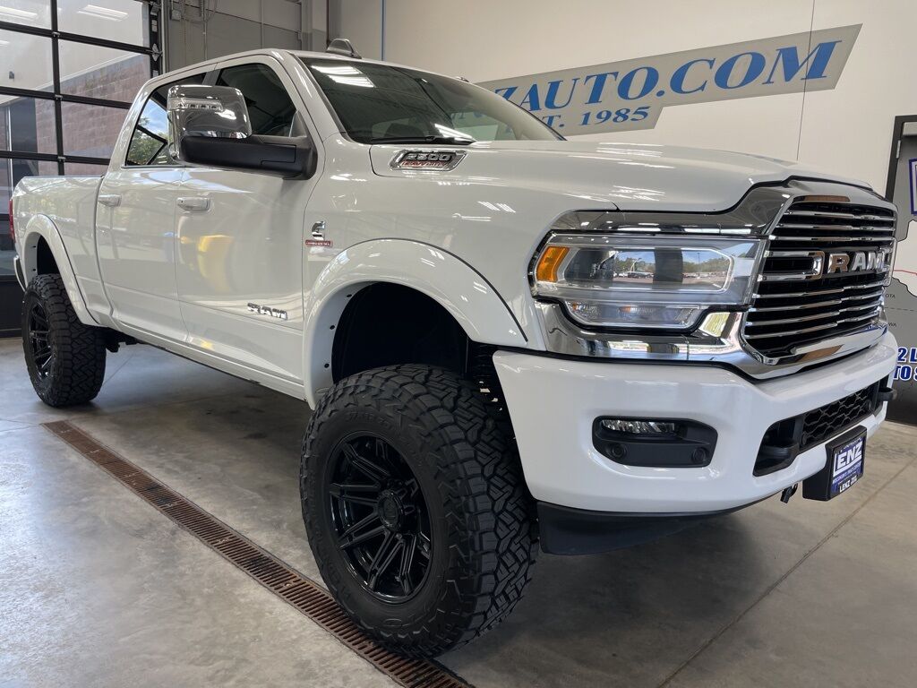 2024 Ram 2500 4x4 Crew Cab Laramie
