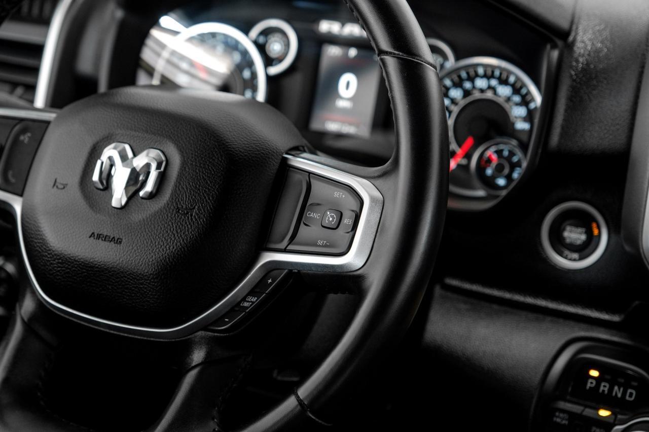 2024 Ram 2500 BIG HORN CREW CAB 4WD 6.4L HEMI AUTOMATIC REAR CAMERA BLUETOOTH POWER DRIVER SEAT TOW HITCH Carrollton TX