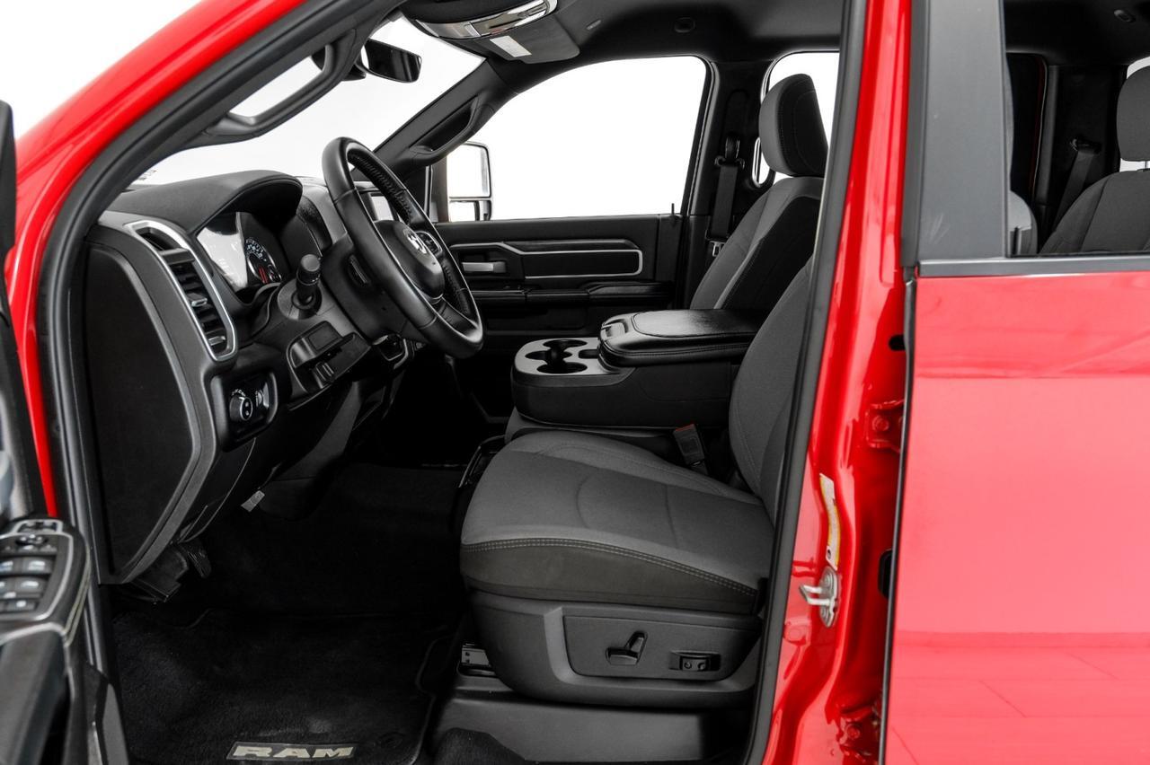 2024 Ram 2500 BIG HORN CREW CAB 4WD 6.4L HEMI AUTOMATIC REAR CAMERA BLUETOOTH POWER DRIVER SEAT TOW HITCH Carrollton TX