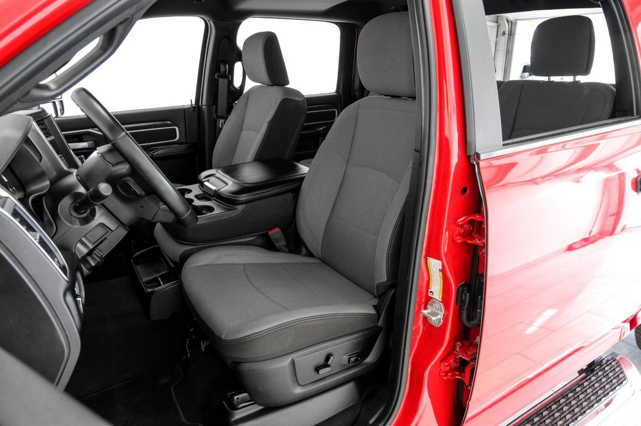 2024 Ram 2500 BIG HORN CREW CAB 4WD 6.4L HEMI AUTOMATIC REAR CAMERA BLUETOOTH POWER DRIVER SEAT TOW HITCH Carrollton TX