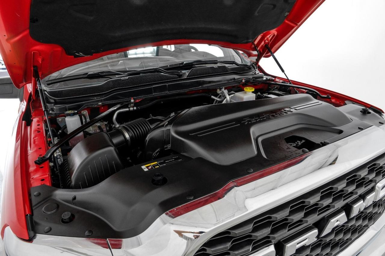 2024 Ram 2500 BIG HORN CREW CAB 4WD 6.4L HEMI AUTOMATIC REAR CAMERA BLUETOOTH POWER DRIVER SEAT TOW HITCH Carrollton TX