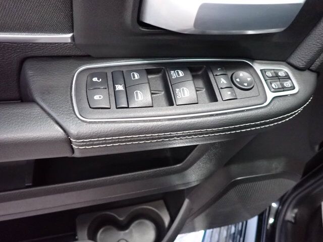 2024 Ram 2500 Big Horn 4WD CREW CAB 6&apos;4 BOX Listowel ON