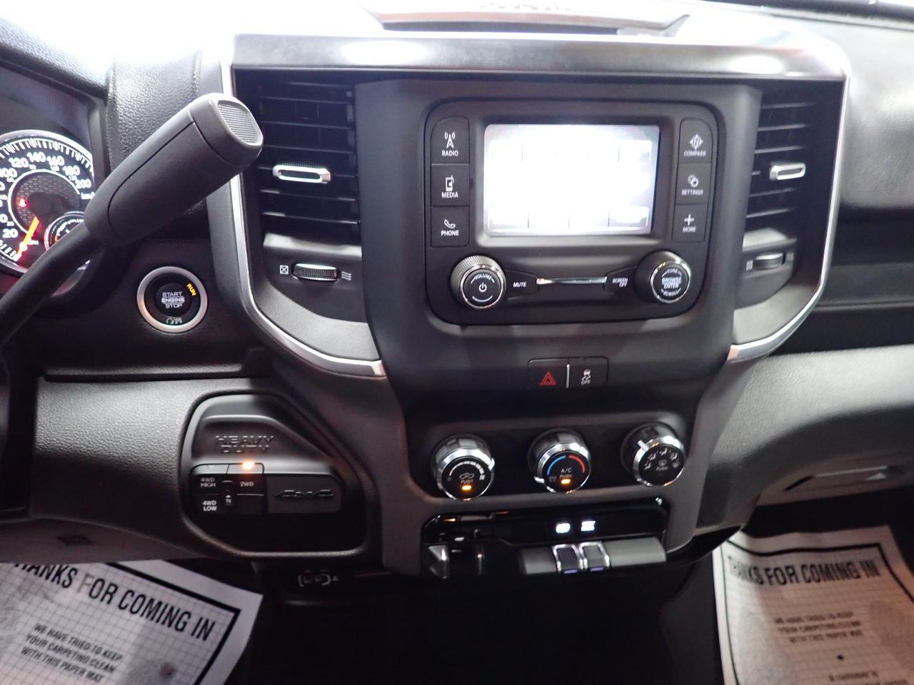 2024 Ram 2500 Big Horn 4WD CREW CAB 8' BOX *DIESEL* Listowel ON