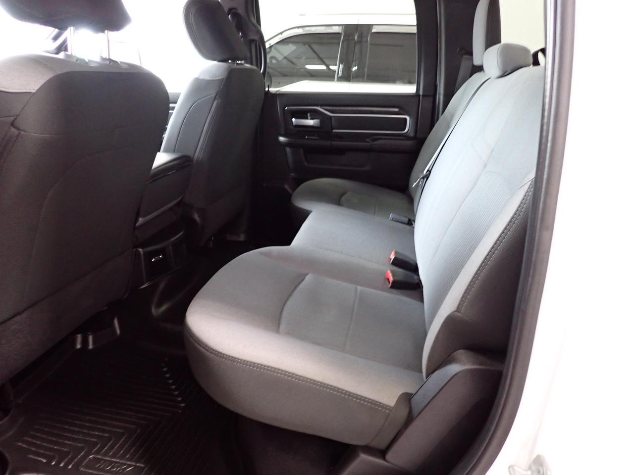 2024 Ram 2500 Big Horn 4WD CREW CAB 8' BOX *DIESEL* Listowel ON
