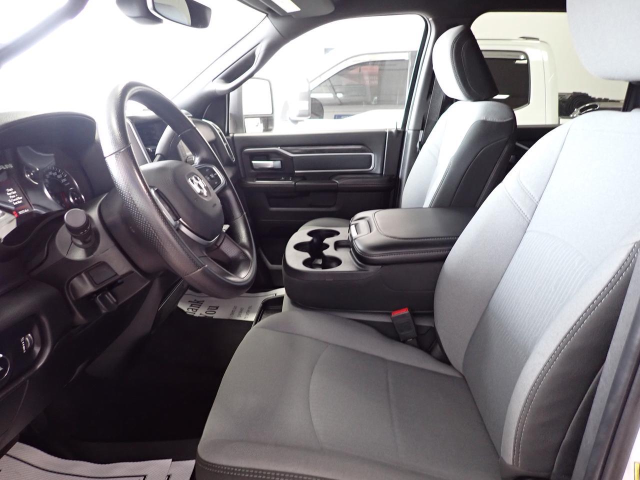 2024 Ram 2500 Big Horn 4WD CREW CAB 8' BOX *DIESEL* Listowel ON