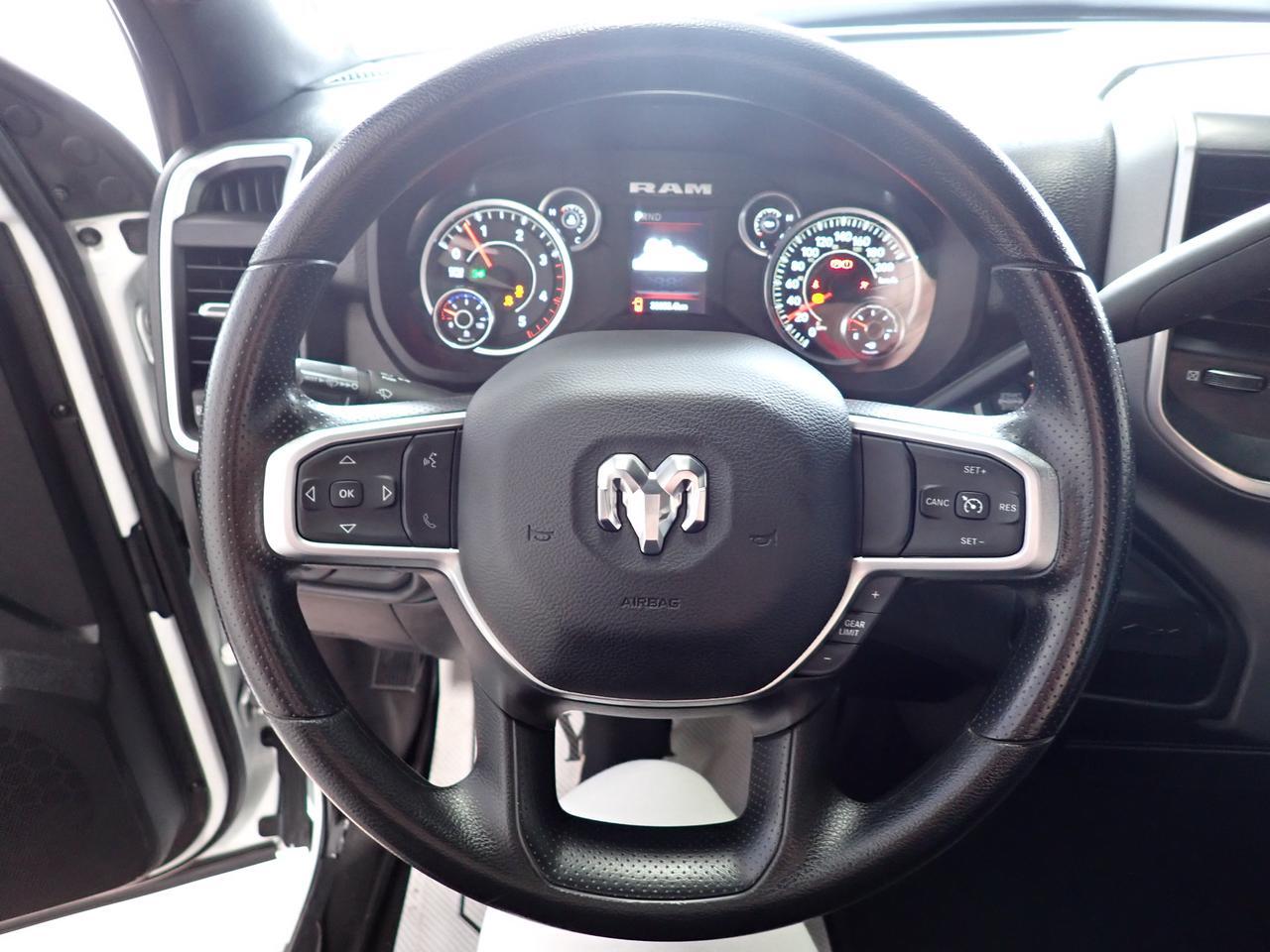 2024 Ram 2500 Big Horn 4WD CREW CAB 8' BOX *DIESEL* Listowel ON