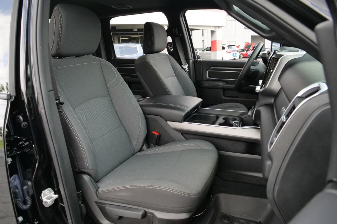 2024 Ram 2500 Big Horn 4X4 / 6.7L Turbo Diesel / Night Edition! Lincolnton NC