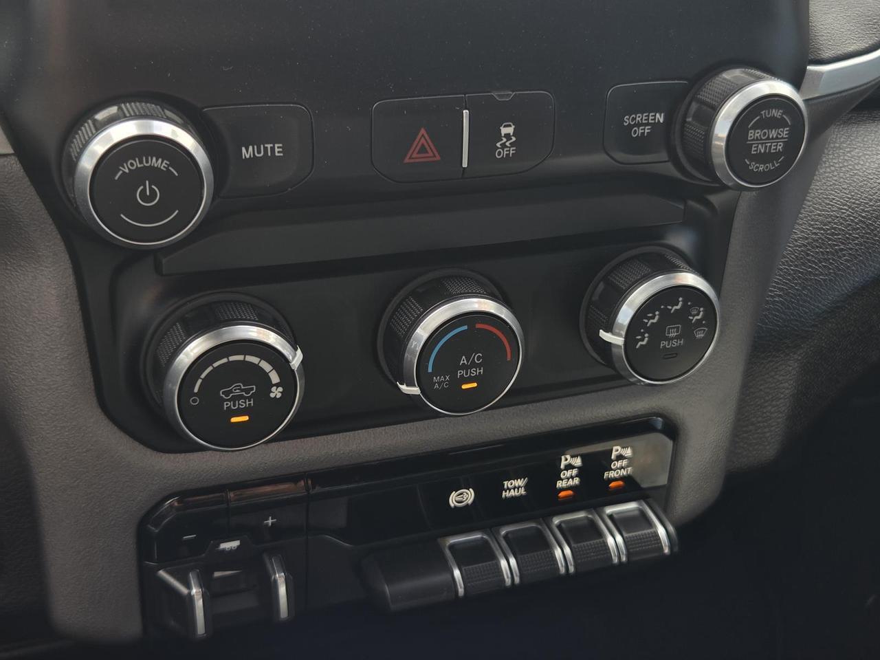 2024 Ram 2500 Big Horn 4x4 Crew Cab 6'4 Box Beeville TX