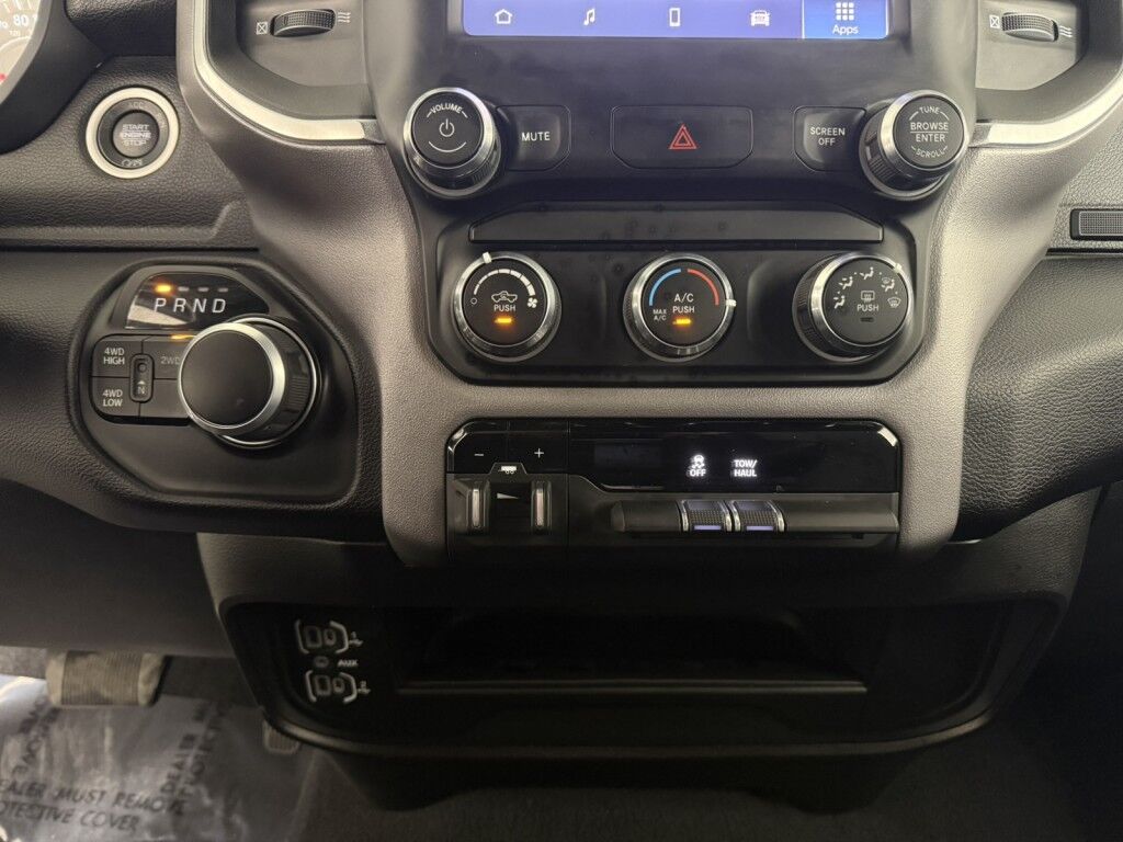 2024 Ram 2500 Big Horn 4x4 Crew Cab 6'4 Box Maumee OH