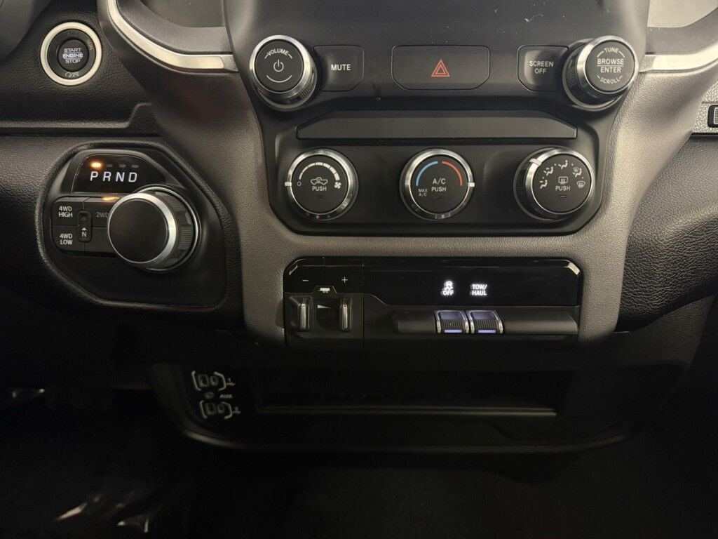 2024 Ram 2500 Big Horn 4x4 Crew Cab 6'4 Box Maumee OH