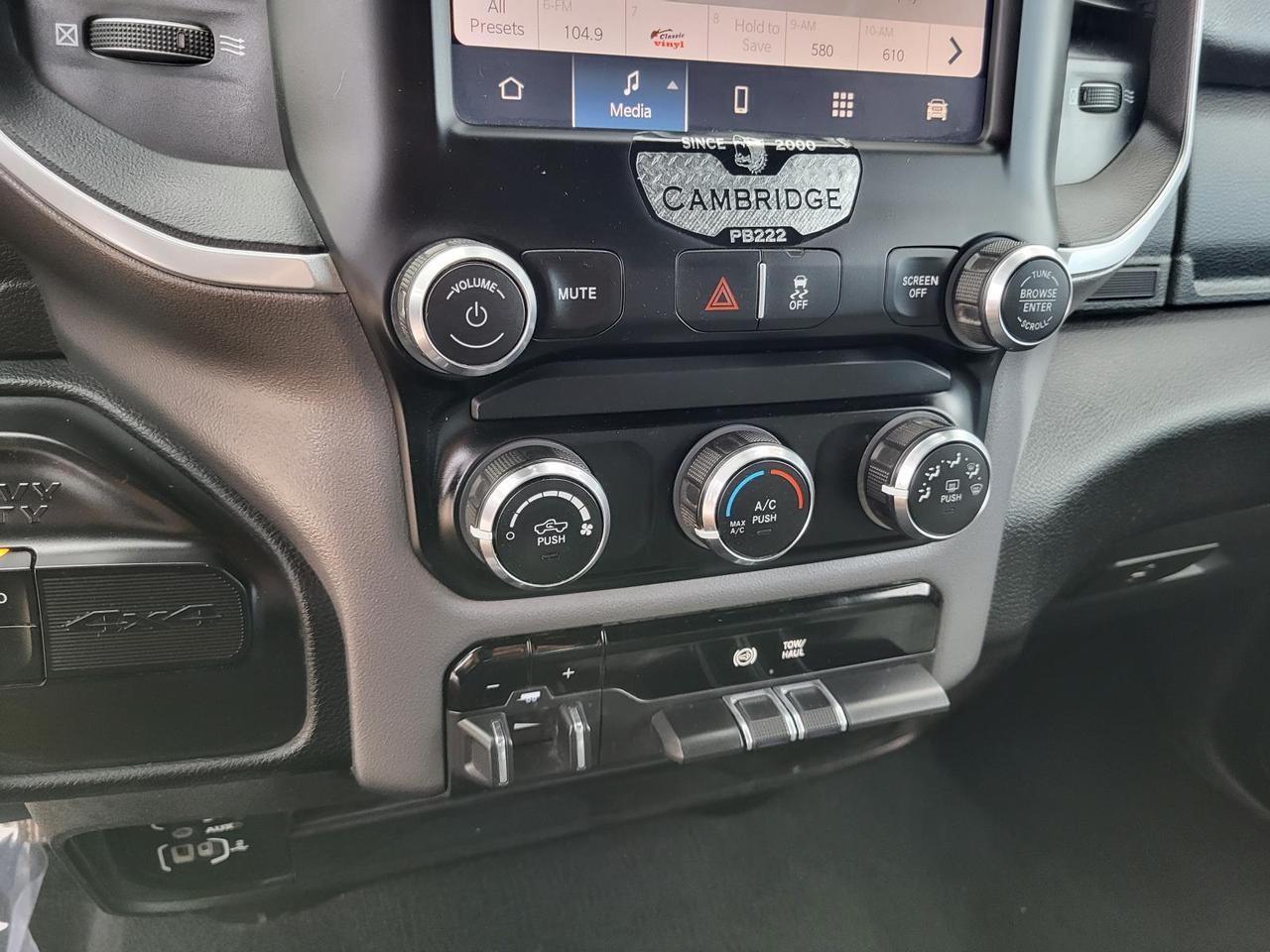 2024 Ram 2500 Big Horn 4x4 Crew Cab 8&apos; Box Beeville TX