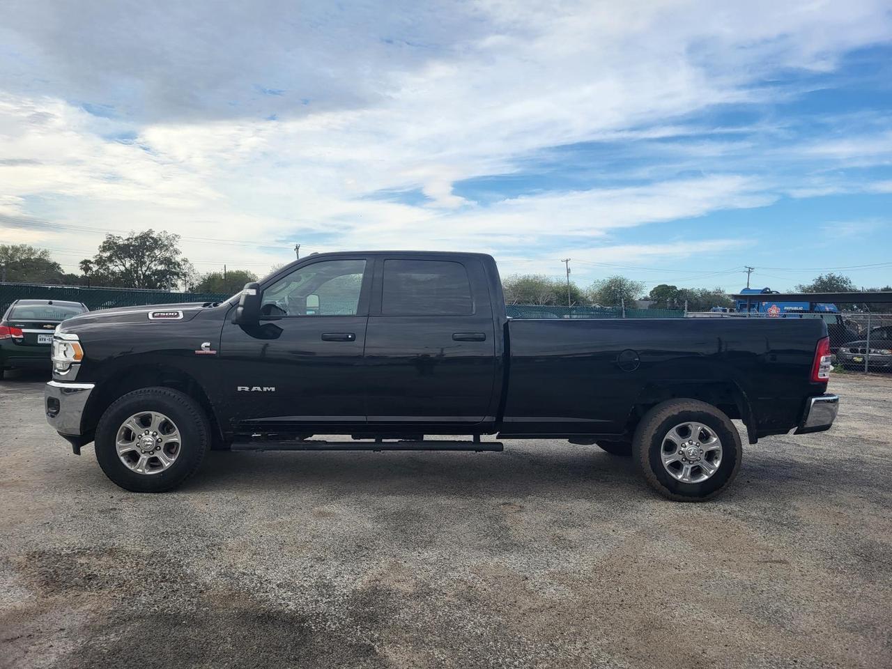 2024 Ram 2500 Big Horn 4x4 Crew Cab 8&apos; Box Beeville TX
