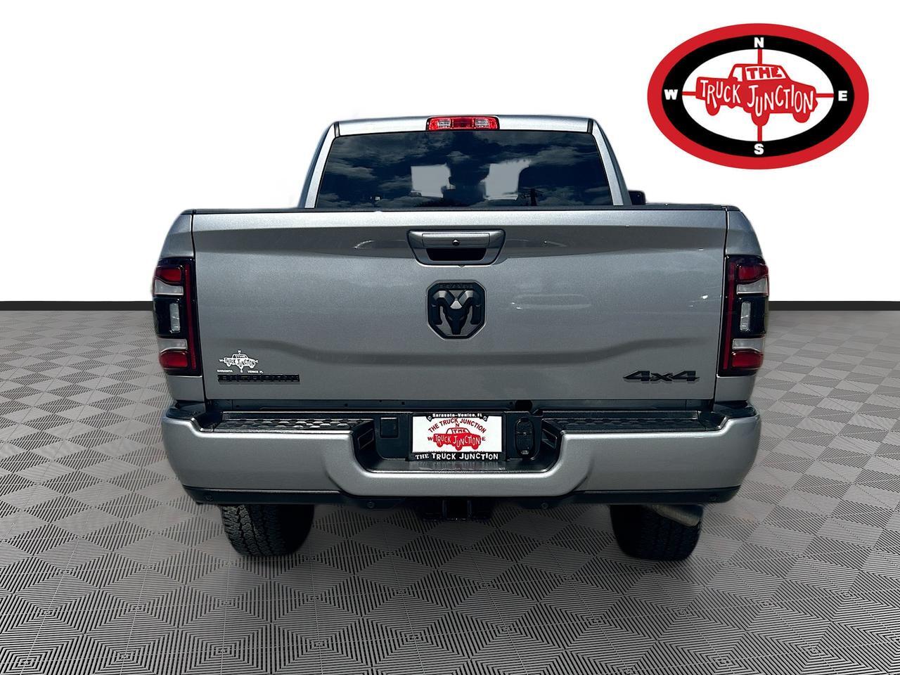2024 Ram 2500 Big Horn 4x4 Crew Cab Box Venice FL