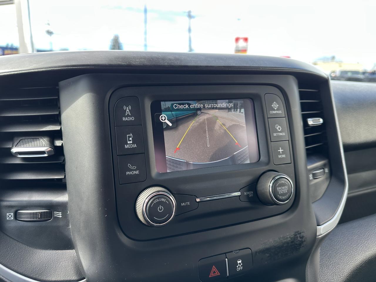 2024 Ram 2500 Big Horn Crew Cab 4x4 | Low KMs | Cummins Diesel | Long Box | NAV | Remote Start | Backup Camera Redwater AB