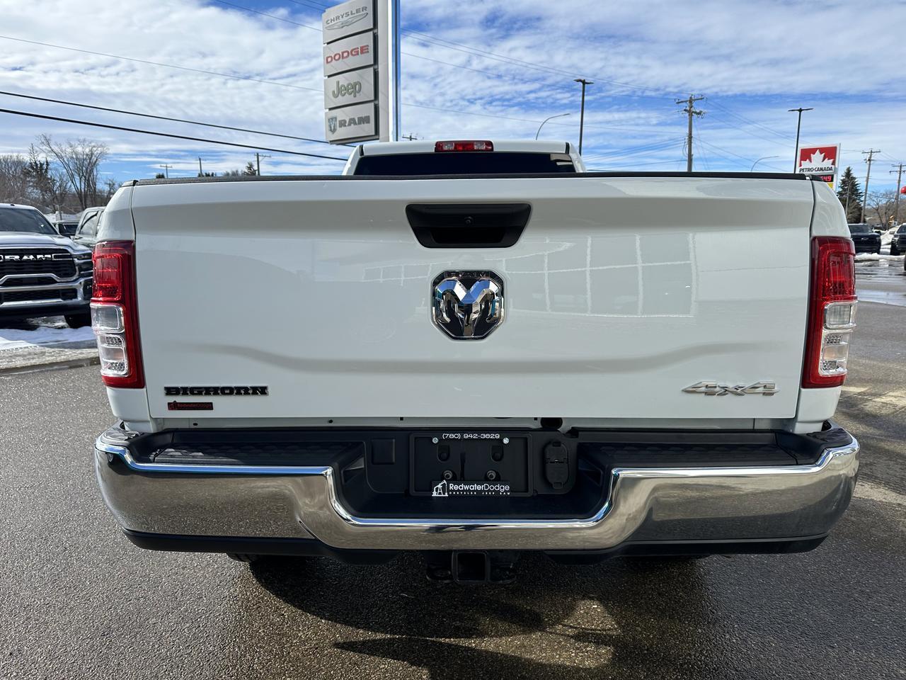 2024 Ram 2500 Big Horn Crew Cab 4x4 | Low KMs | Cummins Diesel | Long Box | NAV | Remote Start | Backup Camera Redwater AB