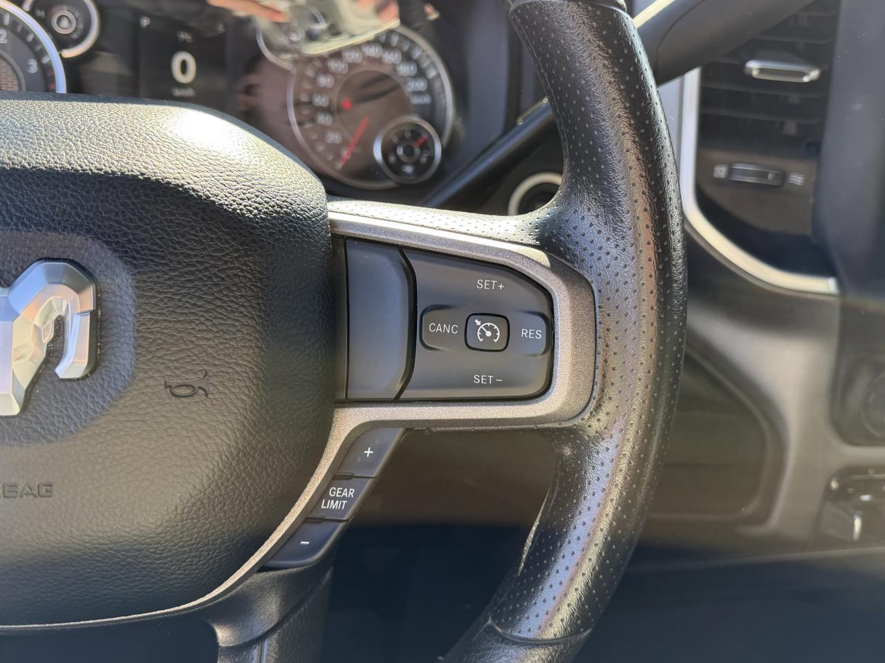 2024 Ram 2500 Big Horn Crew Cab 4x4 | Low KMs | Cummins Diesel | Long Box | NAV | Remote Start | Backup Camera Redwater AB