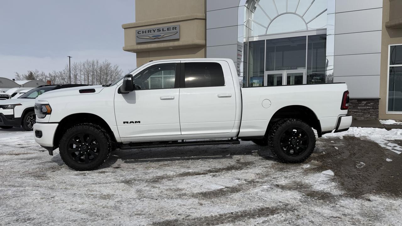 2024 Ram 2500 Big Horn Crew Cab 4x4 | Low KMs | HEMI V8 | NAV | Heated Seats | Remote Start | Backup Camera Redwater AB