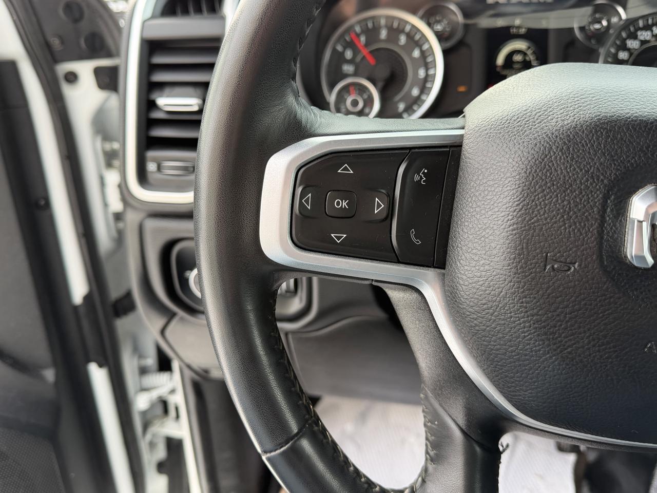 2024 Ram 2500 Big Horn Crew Cab 4x4 | Low KMs | HEMI V8 | NAV | Heated Seats | Remote Start | Backup Camera Redwater AB