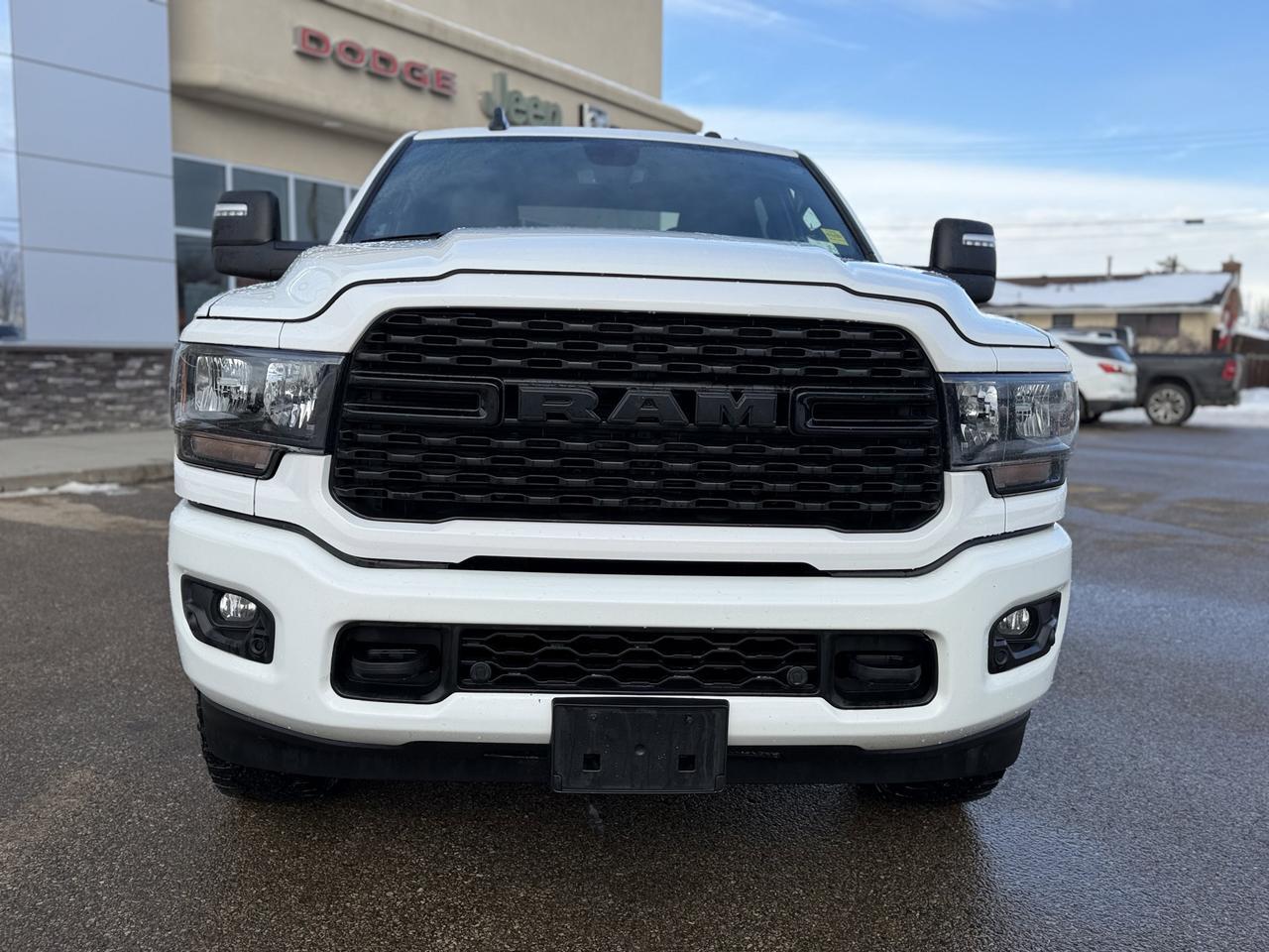 2024 Ram 2500 Big Horn Crew Cab 4x4 | Low KMs | HEMI V8 | NAV | Heated Seats | Remote Start | Backup Camera Redwater AB