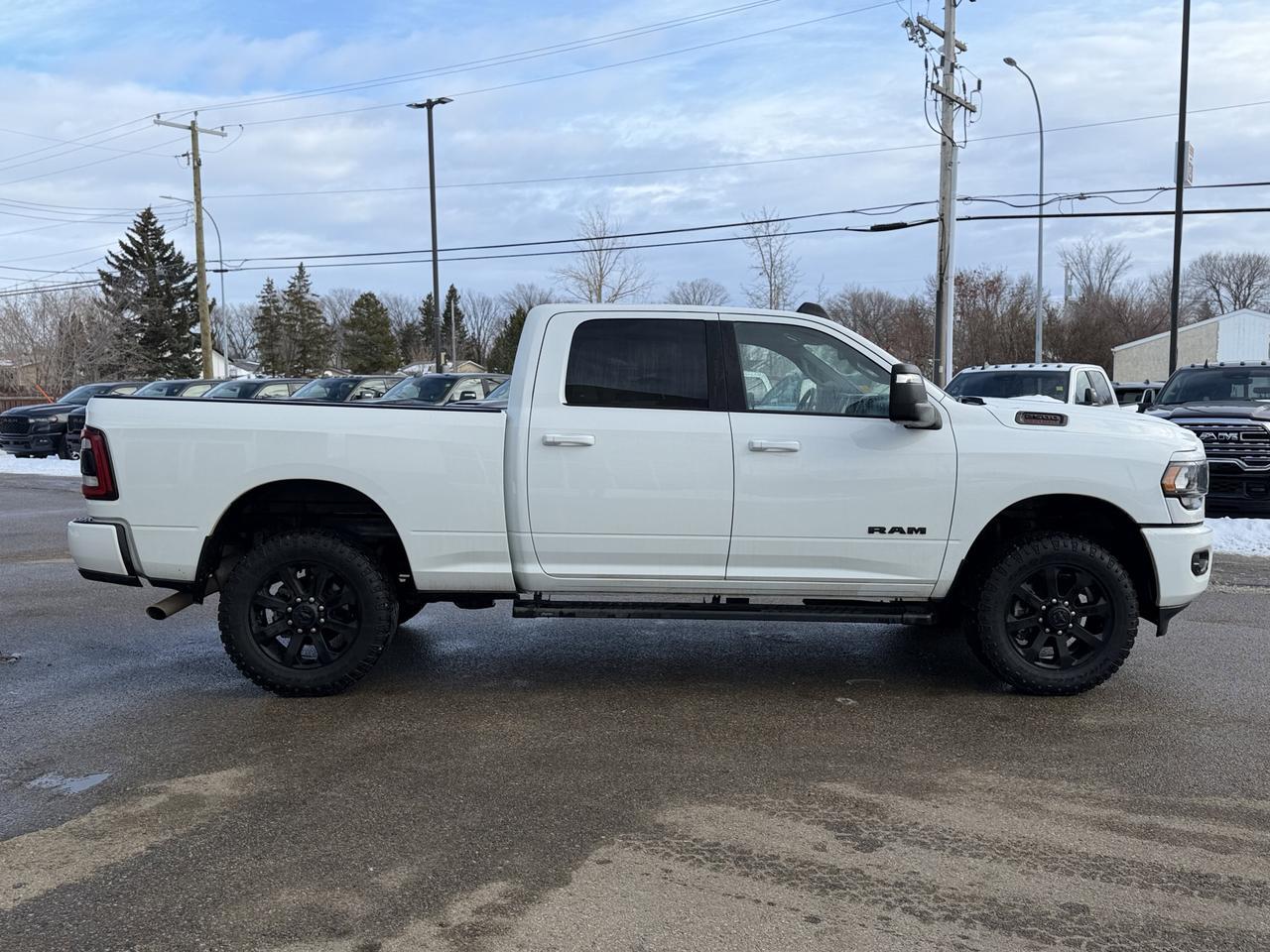 2024 Ram 2500 Big Horn Crew Cab 4x4 | Low KMs | HEMI V8 | NAV | Heated Seats | Remote Start | Backup Camera Redwater AB