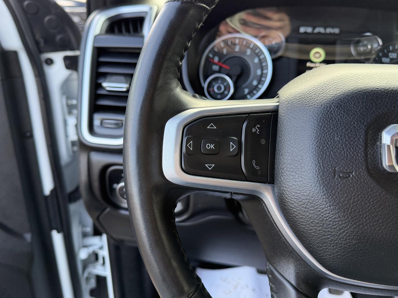 2024 Ram 2500 Big Horn Crew Cab 4x4 | Low KMs | HEMI V8 | NAV | Heated Seats | Remote Start | Backup Camera Redwater AB