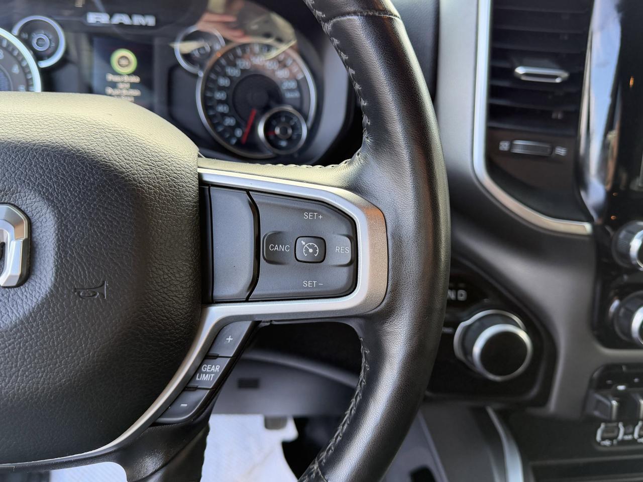 2024 Ram 2500 Big Horn Crew Cab 4x4 | Low KMs | HEMI V8 | NAV | Heated Seats | Remote Start | Backup Camera Redwater AB