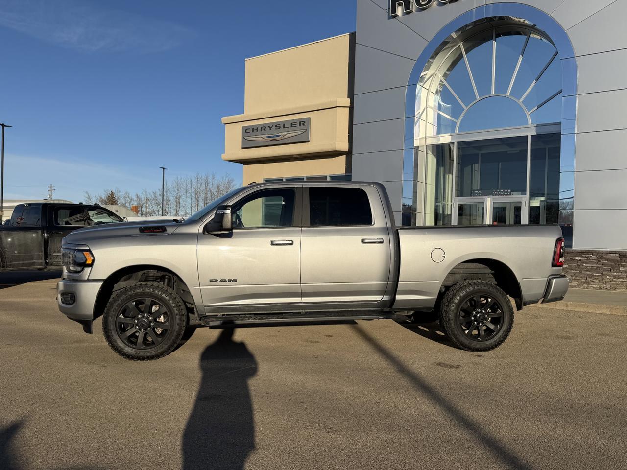 2024 Ram 2500 Big Horn Crew Cab 4x4 | Low KMs | HEMI V8 | NAV | Heated Seats | Remote Start | Backup Camera Redwater AB
