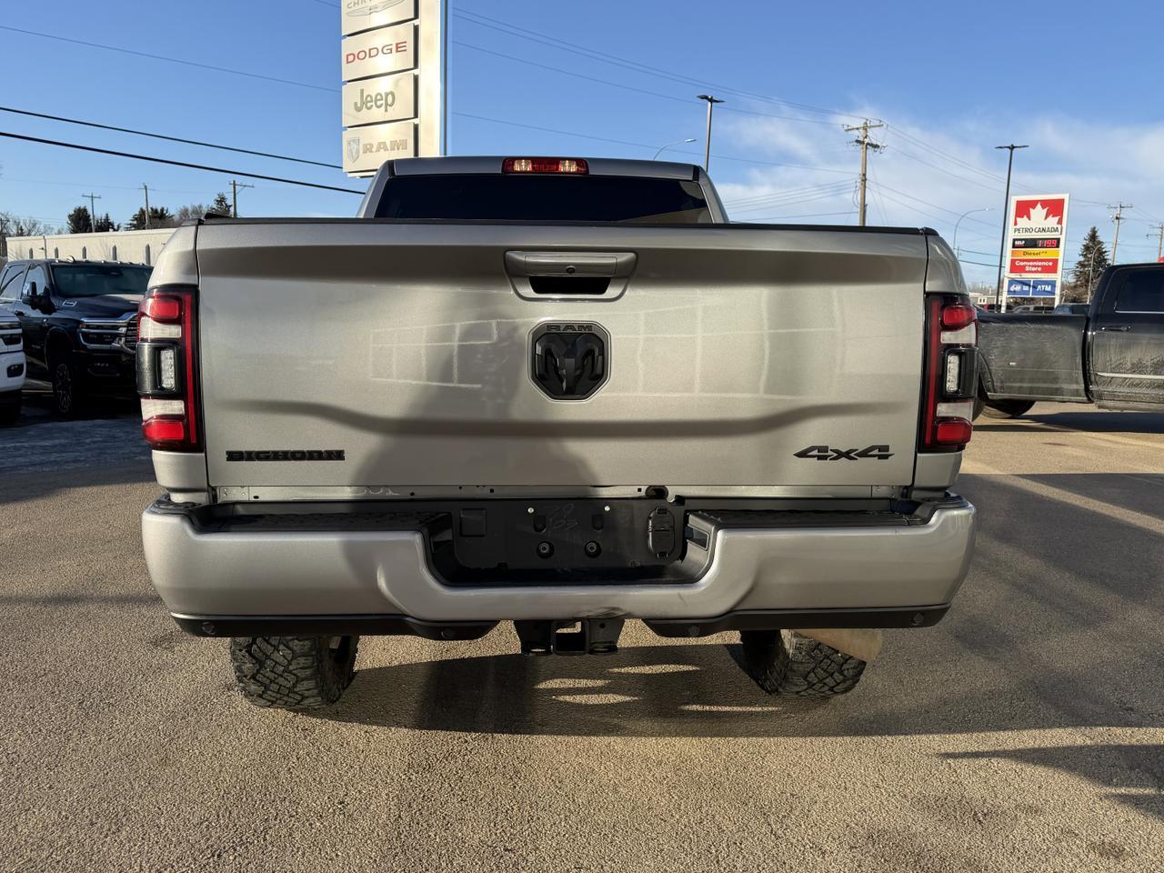 2024 Ram 2500 Big Horn Crew Cab 4x4 | Low KMs | HEMI V8 | NAV | Heated Seats | Remote Start | Backup Camera Redwater AB