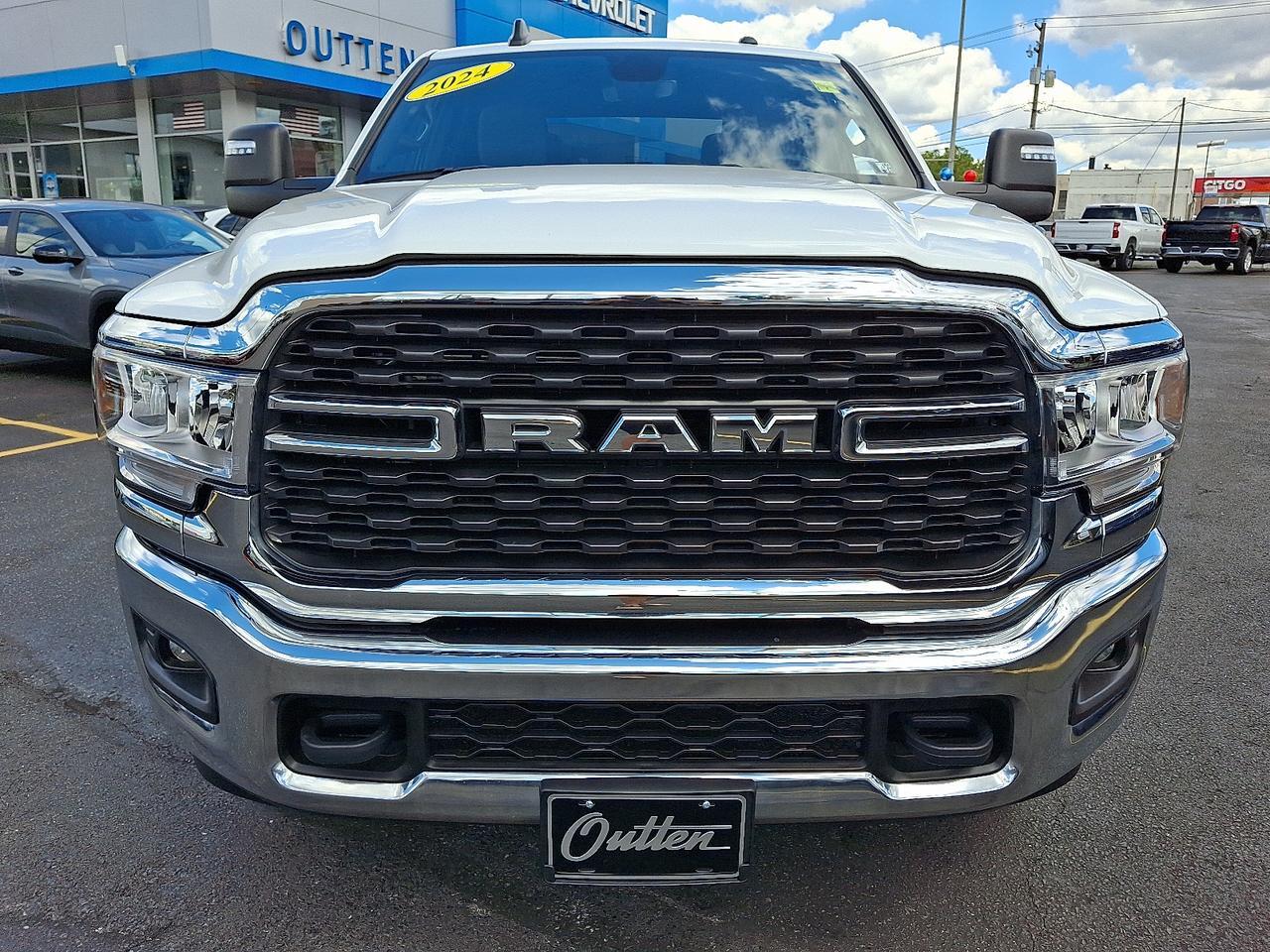 2024 Ram 2500 Big Horn Crew Cab 4x4 6&apos;4&quot; Box Allentown PA