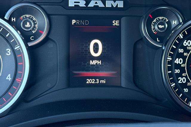 2024 Ram 2500 Big Horn Crew Cab 4x4 6&apos;4&quot; Box Morgan Hill CA