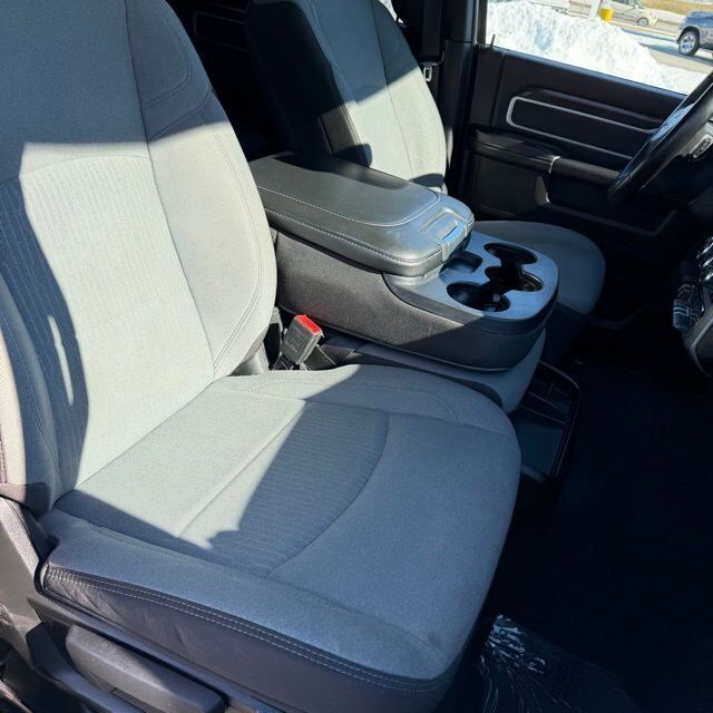 2024 Ram 2500 Big Horn Crew Cab 4x4 8' Box Carbondale IL