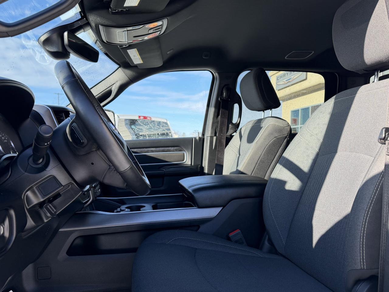 2024 Ram 2500 Big Horn Crew Cab Night Edition 4X4 | 6.4L Hemi | Heated Seats | Alpine | Remote Start | Nav Redwater AB