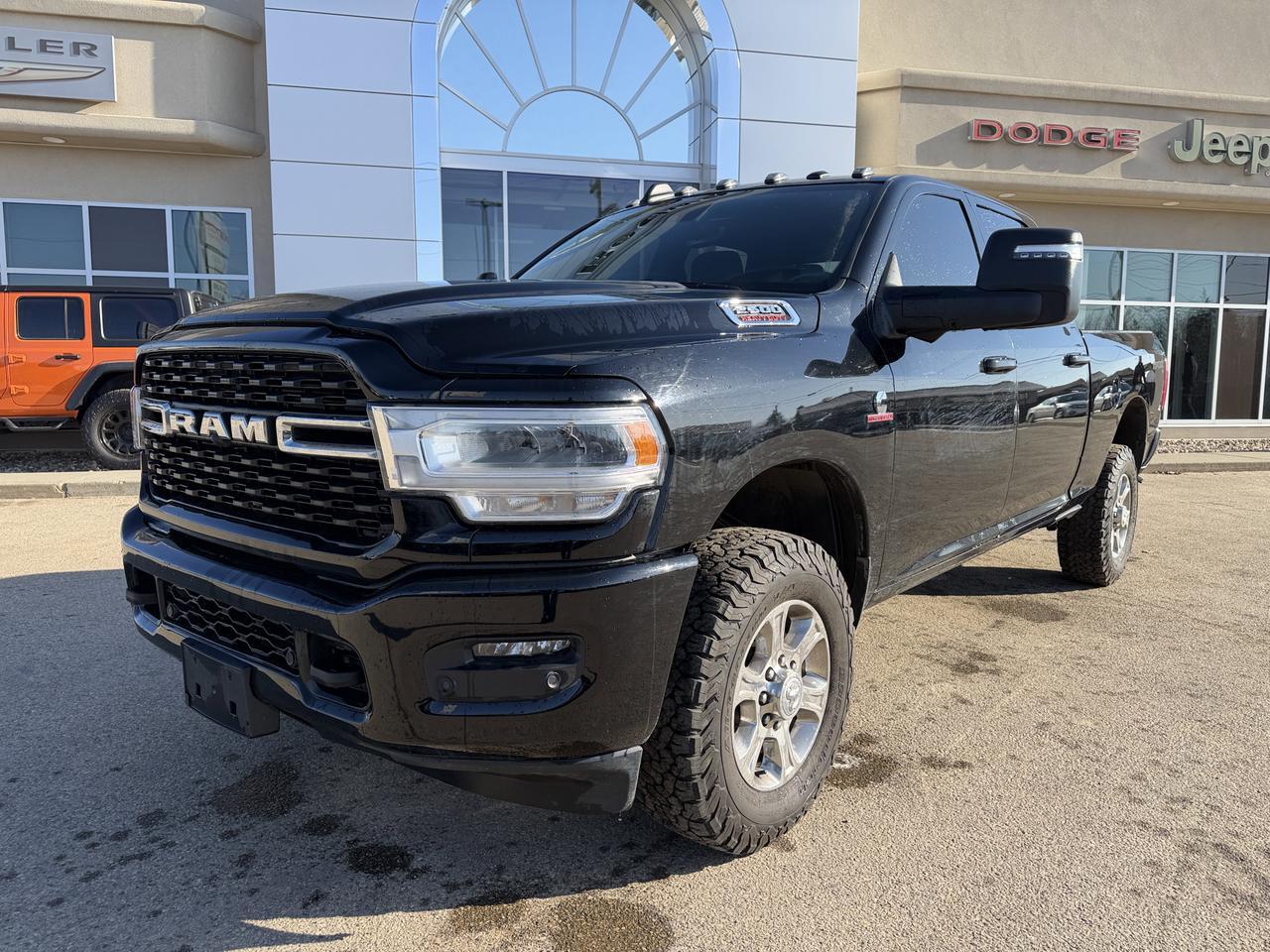 2024 Ram 2500 Big Horn Night Edition | HEMI V8 | 4x4 Crew Cab | NAV | Heated Seats | Alpine Audio | 20IN Wheels Redwater AB
