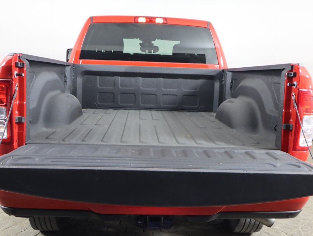 2024 Ram 2500 Big Horn Sport Package Crew Cab 4x4 6&apos;4 Box Maumee OH