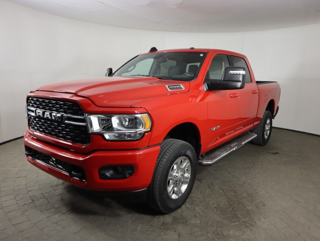 2024 Ram 2500 Big Horn Sport Package Crew Cab 4x4 6&apos;4 Box Maumee OH