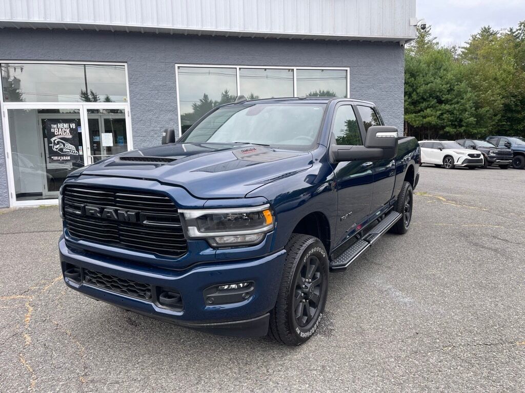 2024 Ram 2500 LARAMIE CREW CAB 4X4 6&#39;4 BOX Orange MA