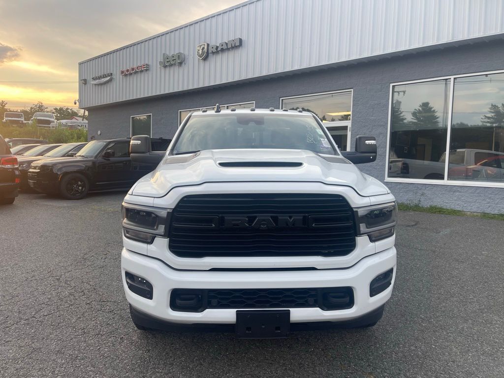 2024 Ram 2500 LARAMIE CREW CAB 4X4 6'4 BOX Orange MA