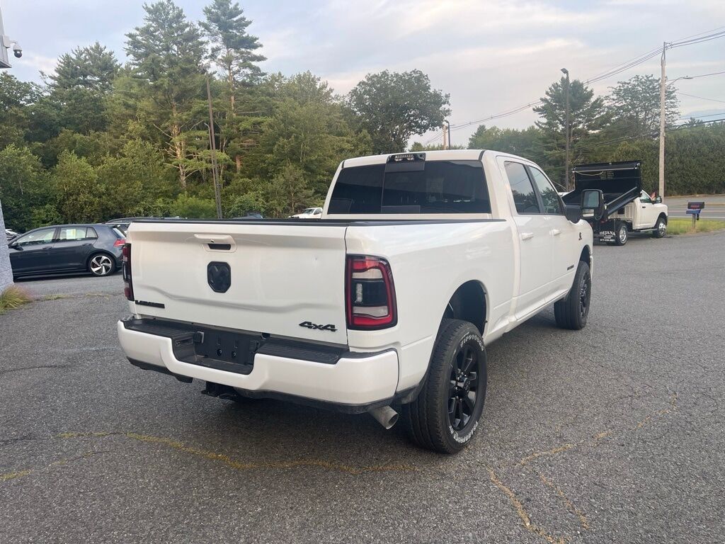 2024 Ram 2500 LARAMIE CREW CAB 4X4 6&#39;4 BOX Orange MA