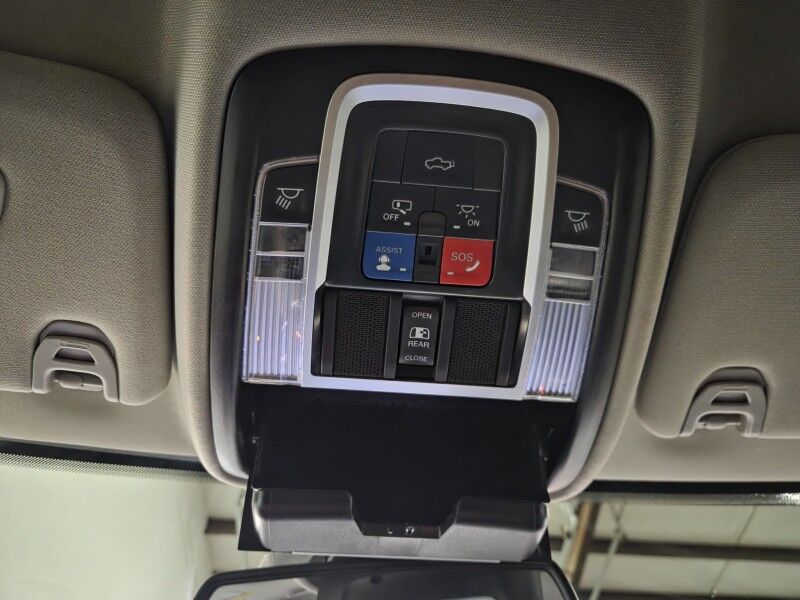 2024 Ram 2500 Laramie Mega Cab 6.7L Diesel 12in GPS Camera Gooseneck FREE WARRANTY Arlington TX
