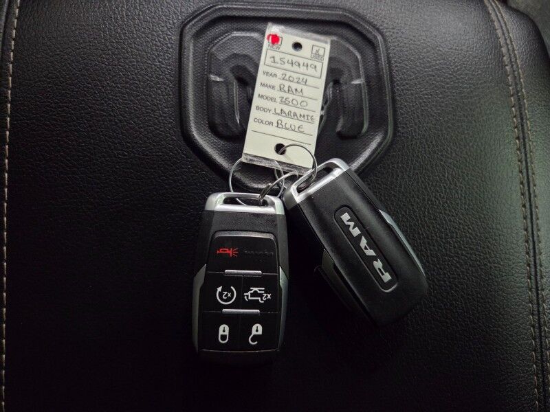 2024 Ram 2500 Laramie Mega Cab 6.7L Diesel 12in GPS Camera Gooseneck FREE WARRANTY Arlington TX