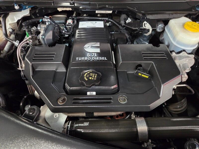 2024 Ram 2500 Laramie Night Edition 6.7L Diesel 12in Screen GPS NEW TIRES FREE WARRANTY Call (682)587-6288 Arlington TX