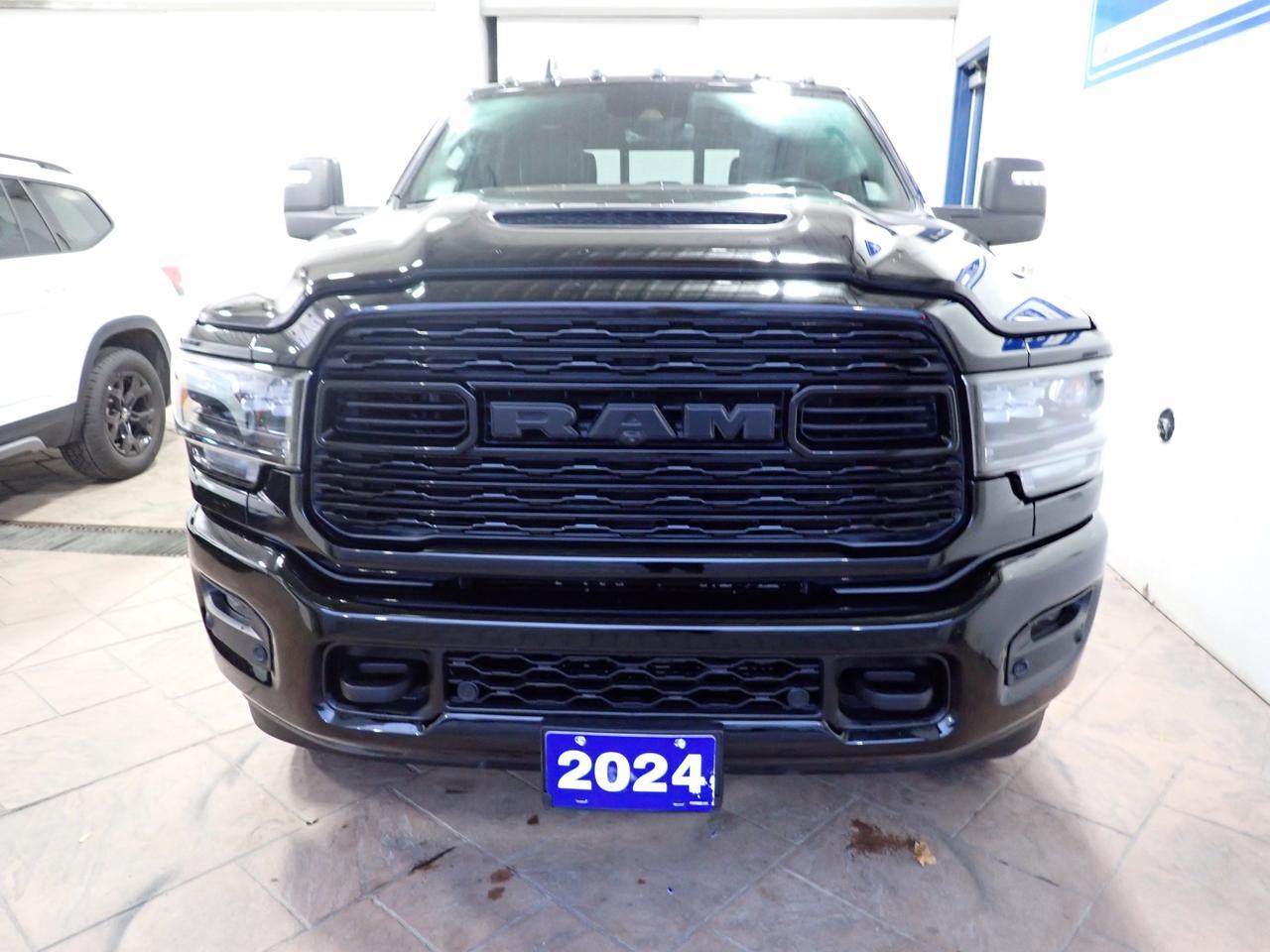 2024 Ram 2500 Limited 4WD CREW CAB 6'4" BOX LEATHER NAVI SUNROOF *DIESEL* Listowel ON