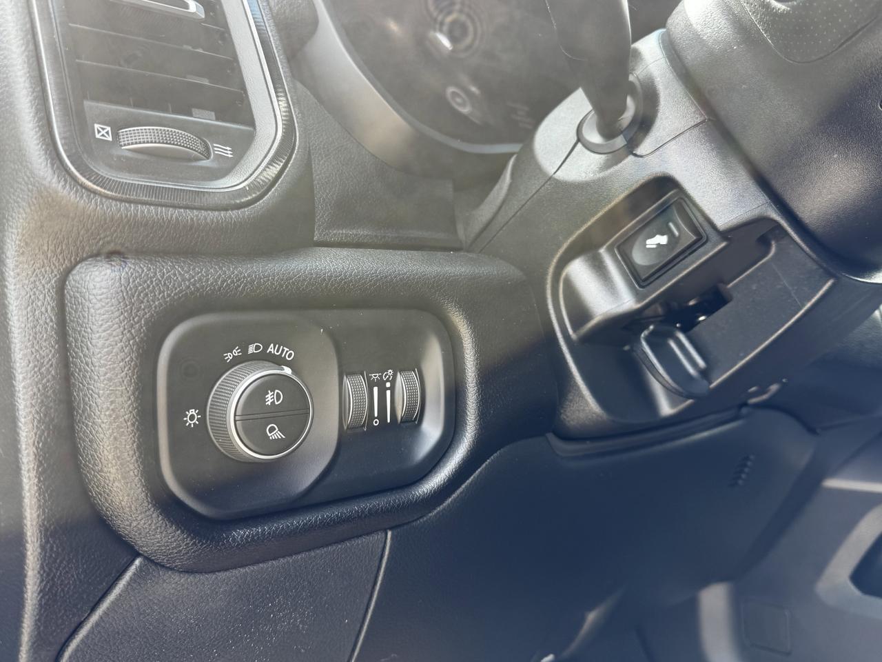 2024 Ram 2500 Rebel Crew Cab 4x4 | Low KMs | HEMI V8 | Towing | Leather | Heated Vented Seats | Sport Hood | NAV Redwater AB